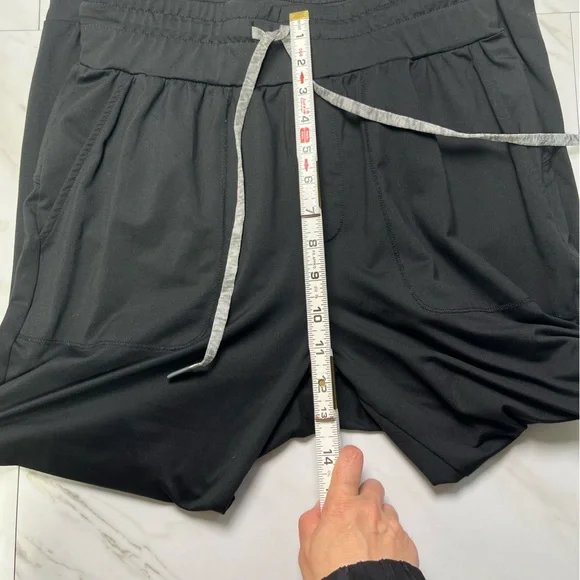 Varley Black Track Joggers with Drawstring - Picture 8 of 10